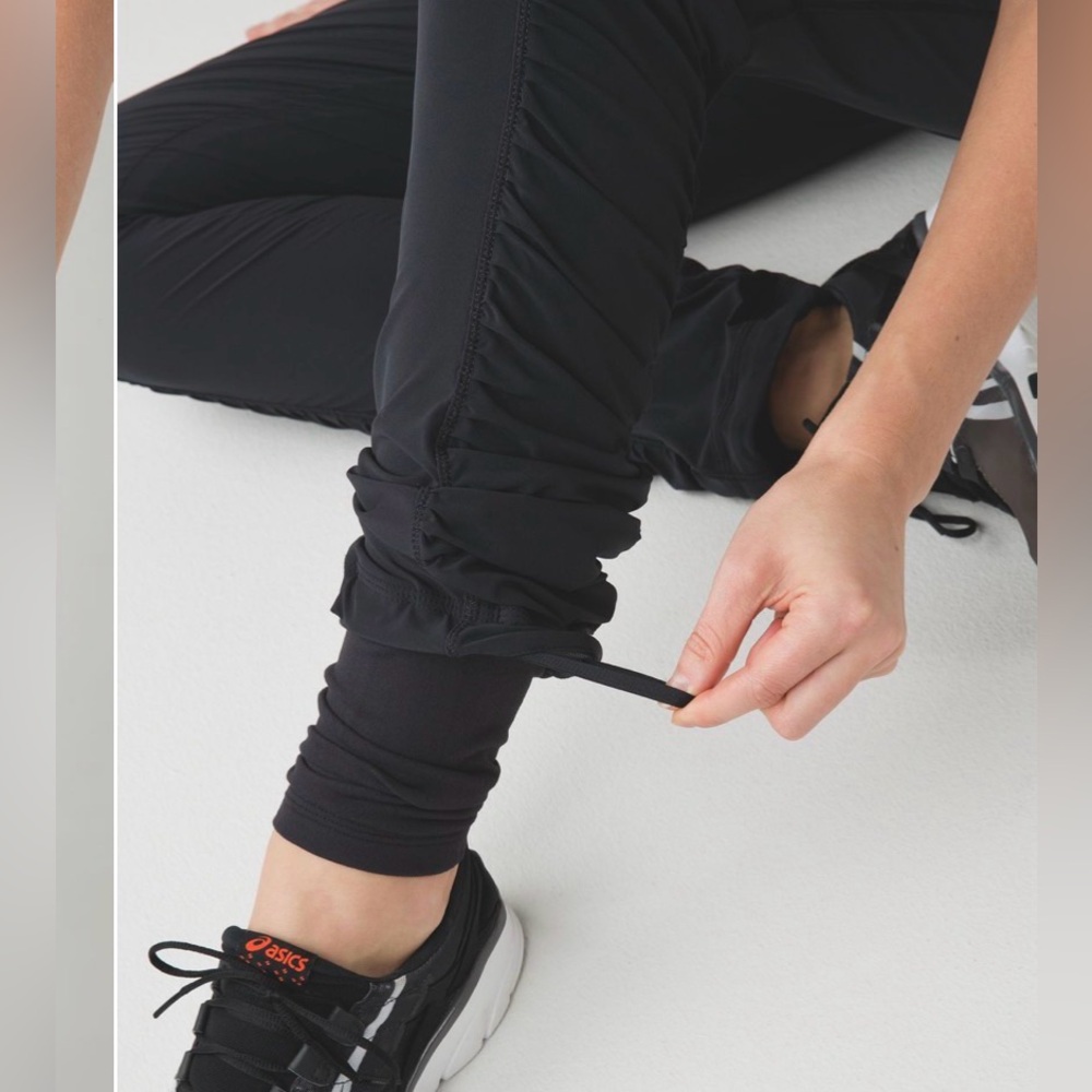 Lululemon Runderful Pant
Black sz 6